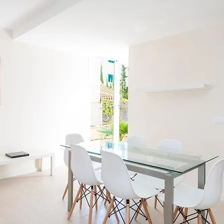 Semi Detached Right Side